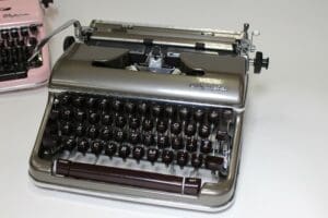 Olympia SM3-SM4 Typewriter in Dark Grey