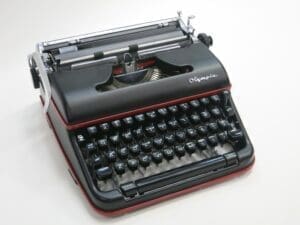 Olympia SM3-SM4 Typewriter in Flat Black with Red Stripe