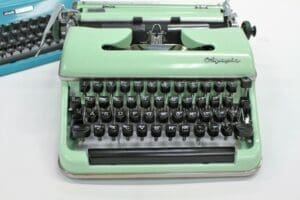 Olympia SM3-SM4 Typewriter in Glossy Mint Green