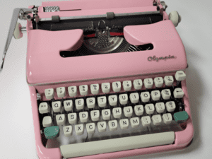 Olympia SM5 Typewriter in Pink with Rose Gold Trim